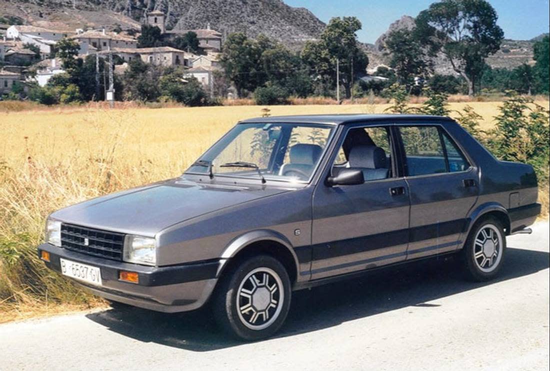 1AvLX70HmPz1TYLh88UZOh-2092ab13a06818bc8976d15c33f04a41-seat-malaga-side-1100