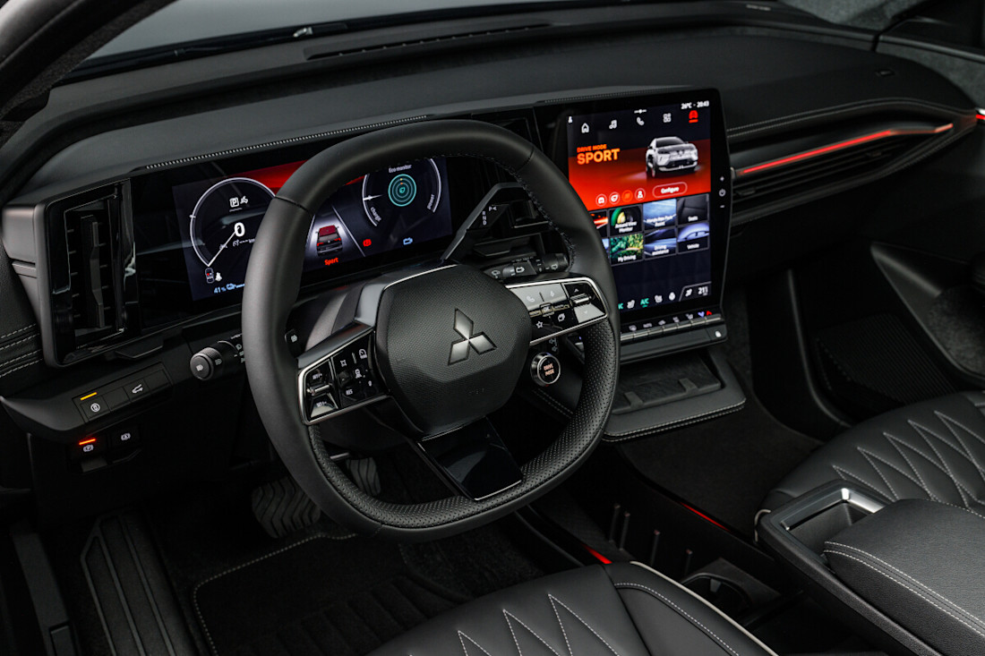 Eclipse Cross_030.jpg