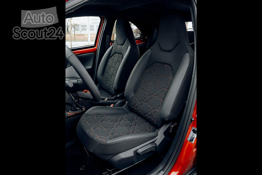 Toyota-Aygo X-2022-1280-bc