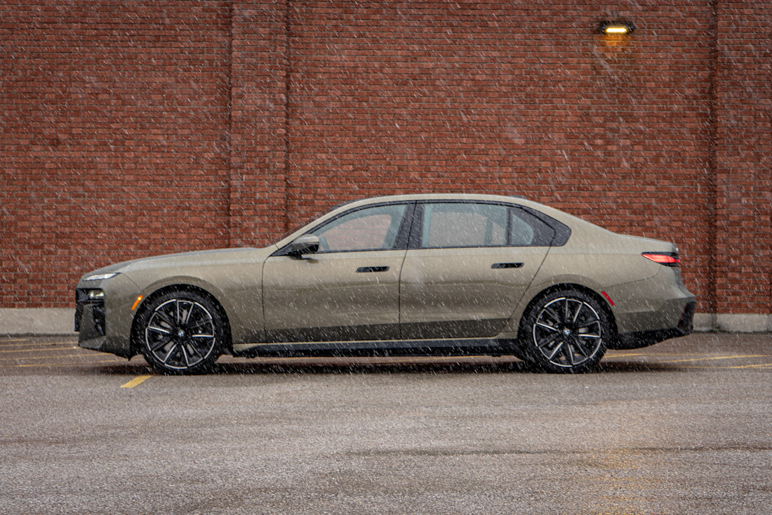 2026 BMW i7 - TD - KD - 260303 - 10.jpg