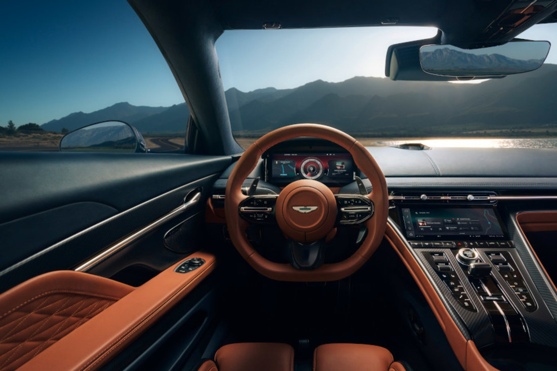 Nuevo-Aston-Martin-DB12-2023 (8).jpg