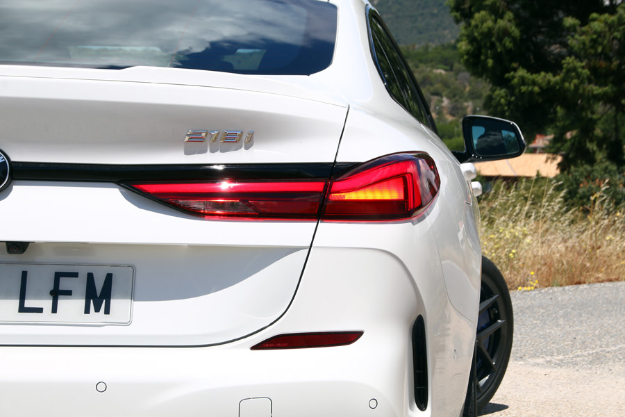 BMW 218i gran coupe (32).JPG
