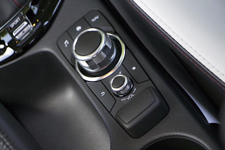 Editorial 2016 mazda cx 3 jy 47
