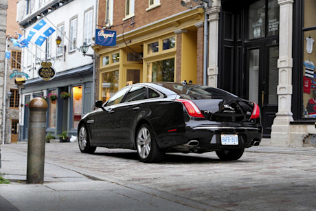 Editorial 2015 jaguar xj lwb awd portfolio ts 05