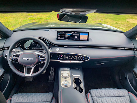 Genesis GV70 2022 : essai routier Body Image