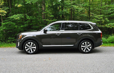Editorial 05 2020 kia telluride sx with nappa 02 mb
