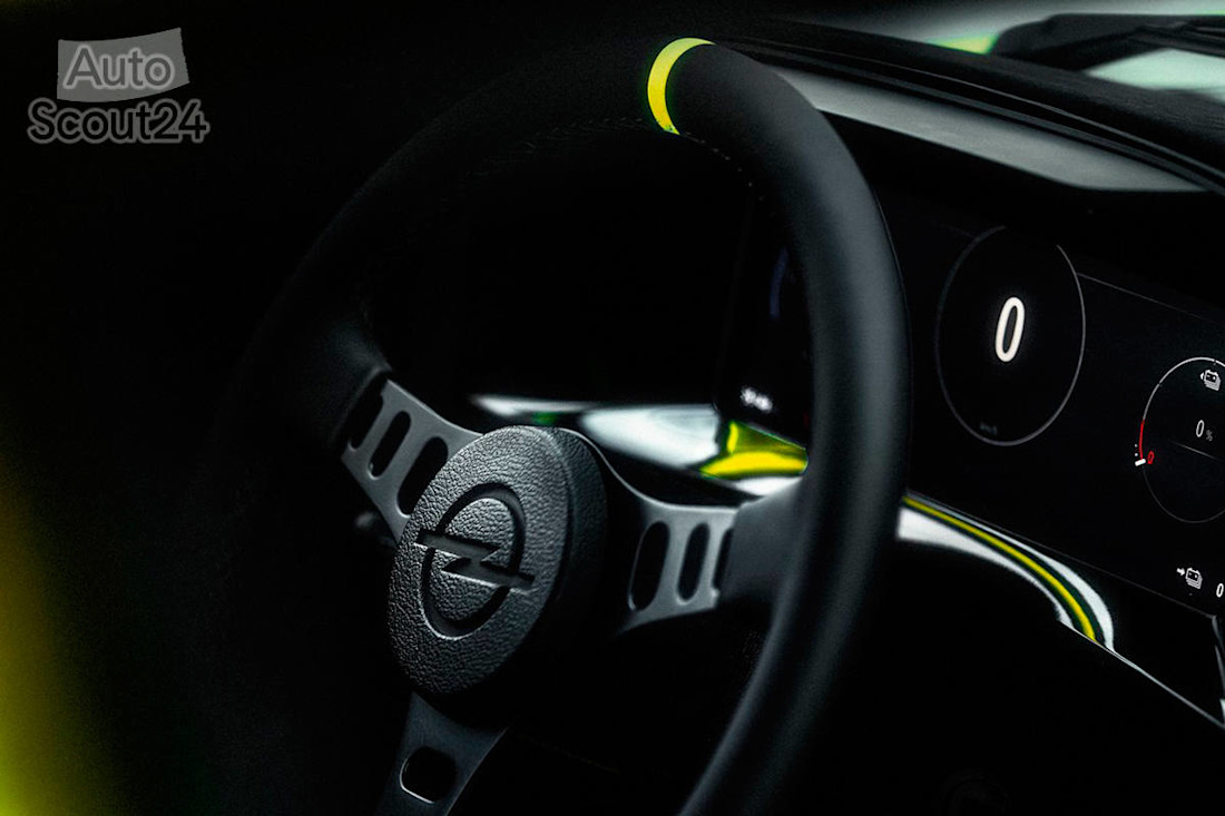 Opel Manta GSe ElektroMOD 2021 Concept car (7).jpg