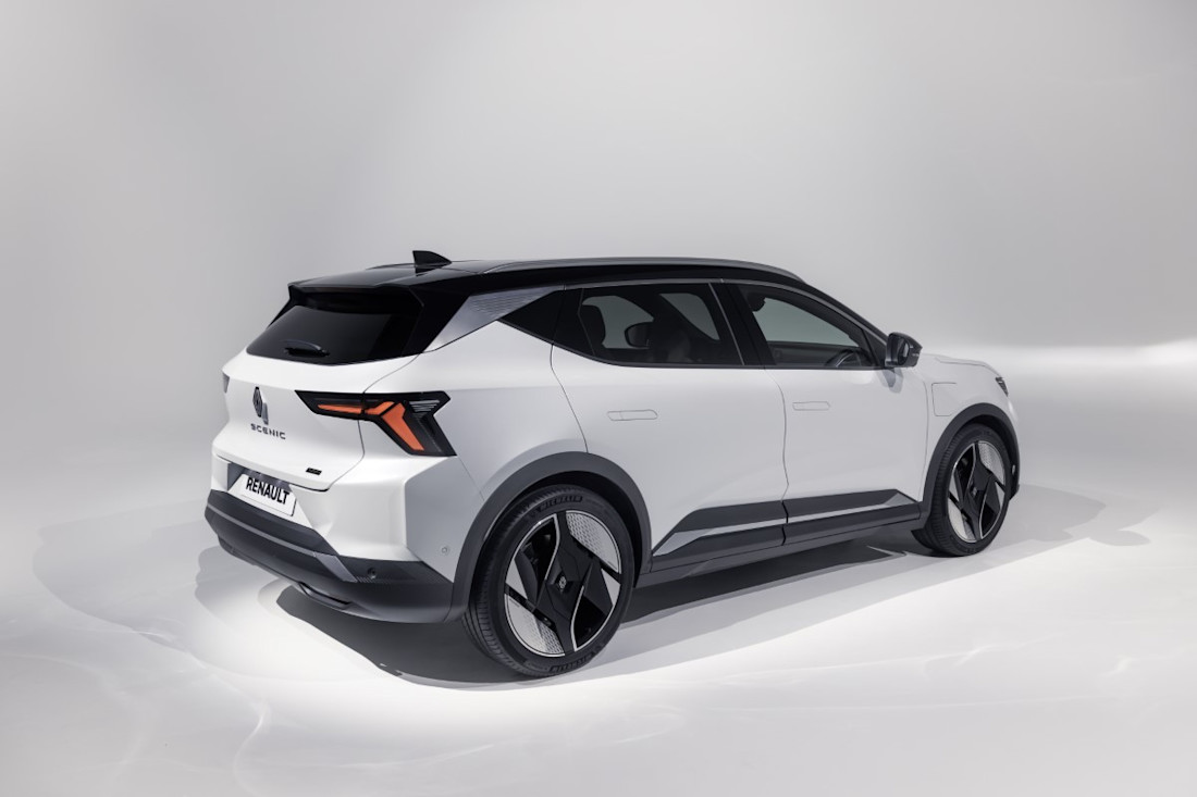 Renault Scenic Iconic (12)