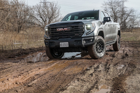 Editorial 2023 gmc sierra 1500 at4x 09 jv