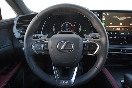 Editorial 2024 lexus rx td jv 20