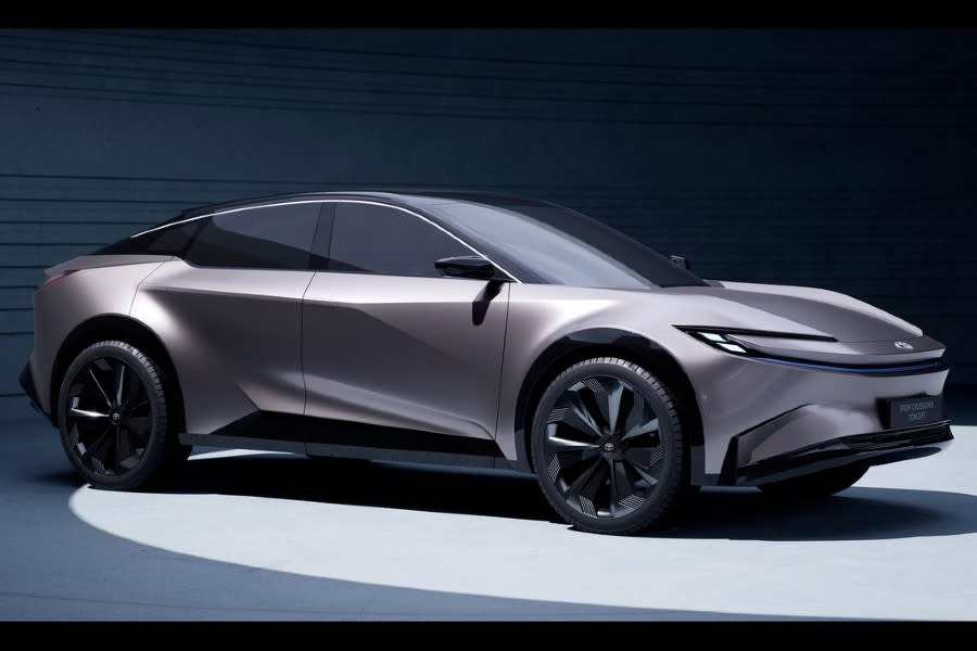 Toyota-Sport_Crossover_Concept-2023-1024-07.jpg