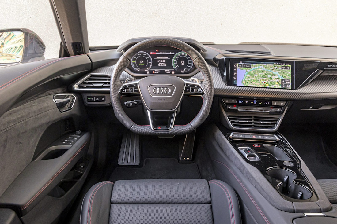 test-mercedes-audi-e-tron-2023-2.jpg