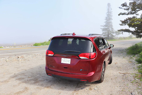 Chrysler Pacifica Hybrid 2019 : essai routier Image