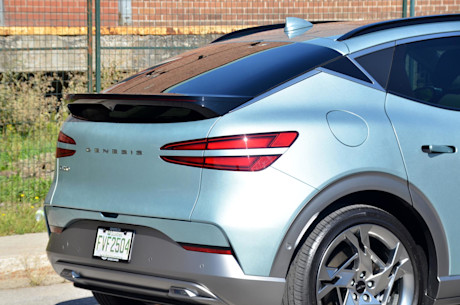 Genesis GV60 Performance 2023 : essai routier Image