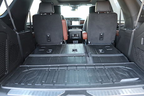 Editorial 2024 gmc yukon denali ultimate 34
