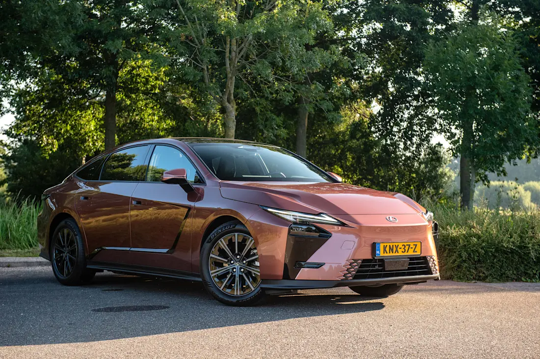 AS24 Lexus ES500e (5)
