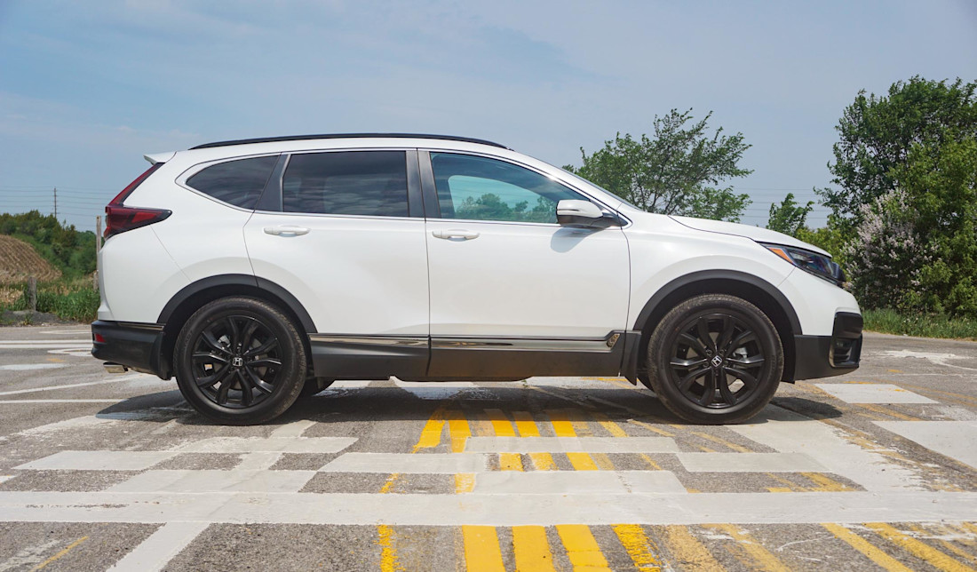 Editorial 2021 honda cr v black edition 06 di