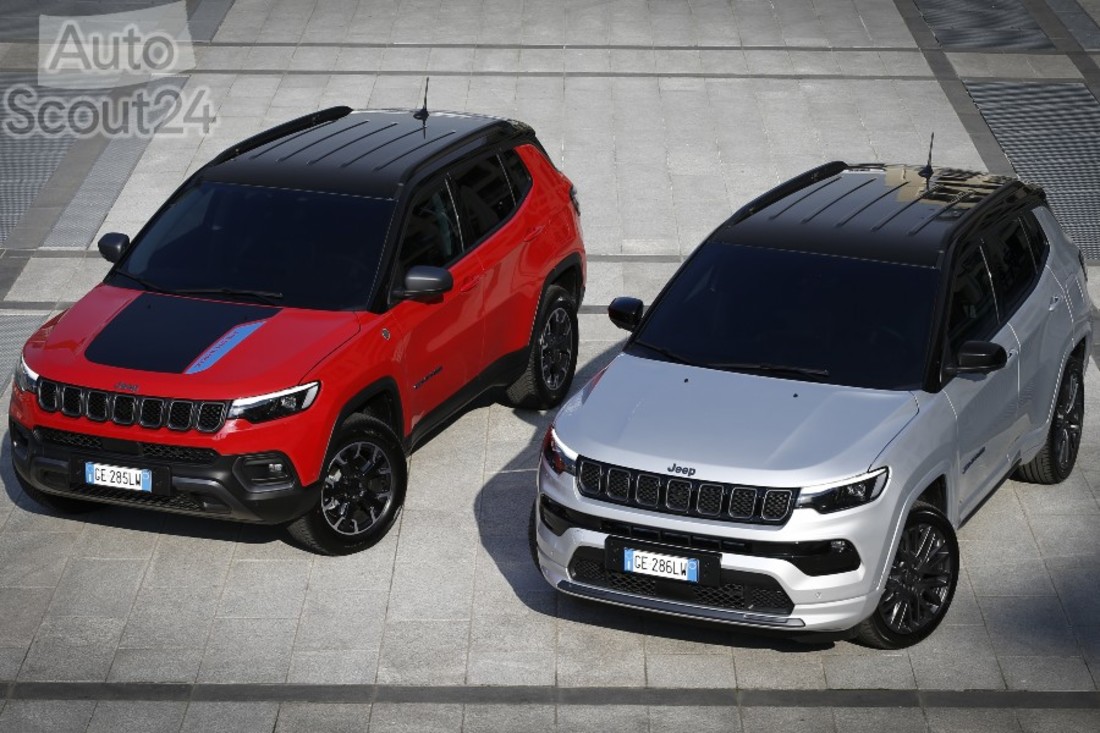 1.NewJeep®CompassTrailhawkandS4xe (2).jpg