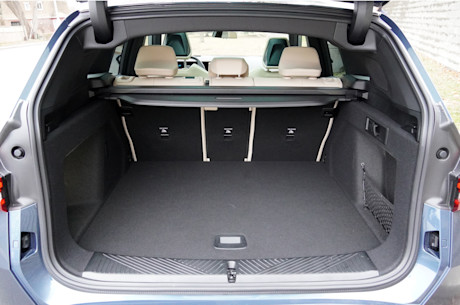 BMW X3 30 2025 : essai routier Body Image