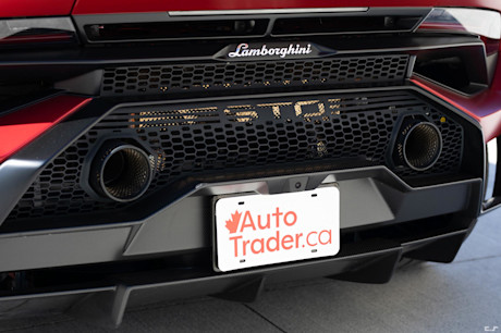 Editorial 2022 lamborghini huracan sto 25 jl cs