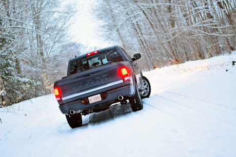 Editorial 2018 ram 1500 limited tungsten 06 jp