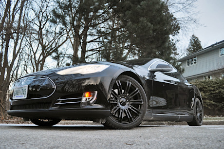 Editorial 17 mb 2014 tesla model s
