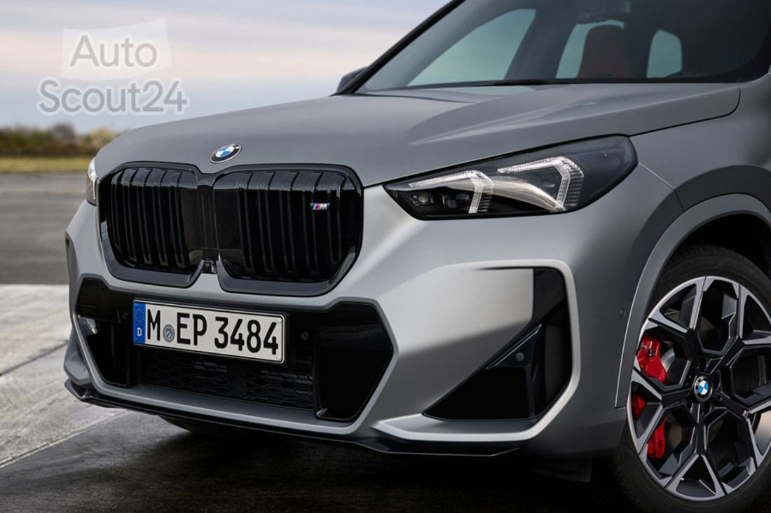 BMW-X1_M35i-2024-1600-3d.jpg