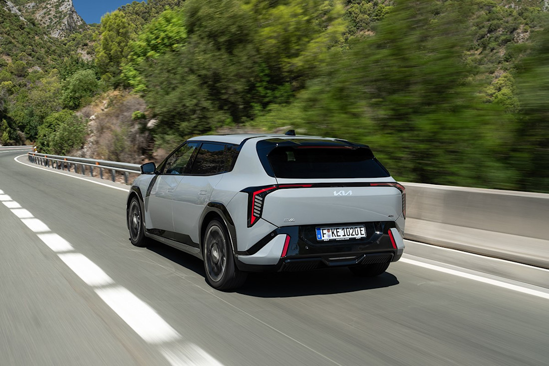 BEBE20250925 Kia EV4 06