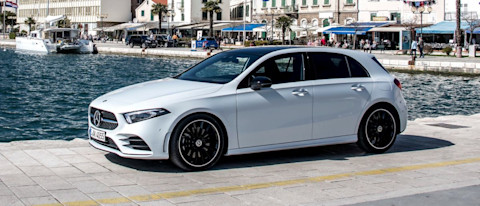 Mercedes-Benz A 220