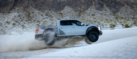 Editorial 2023 f 150 raptor r exterior avalanche gray  11