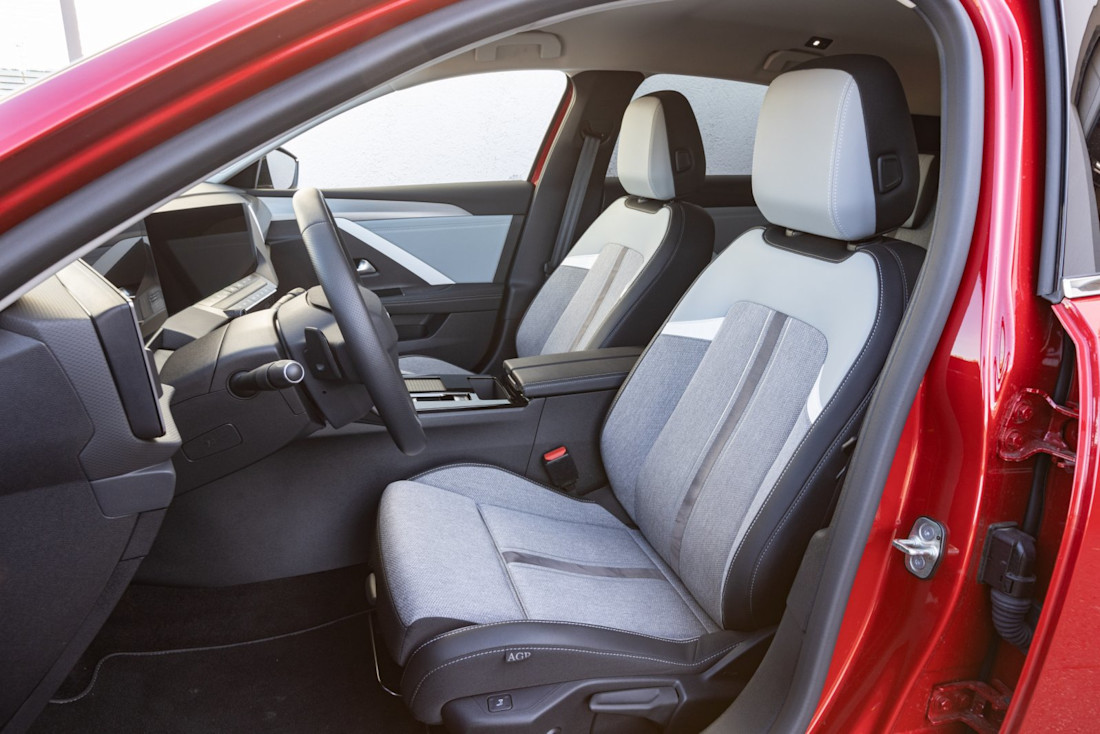 opel-astra-volkswagen-golf-mazda-3-2023-2.jpg