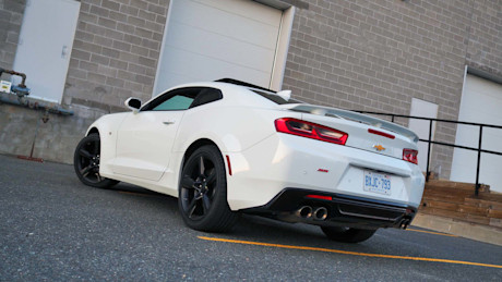 Editorial 2018 chevrolet camaro ss 08 jp