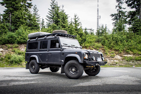 Editorial 2000 land rover defender 110 bm 02