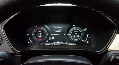 Ford Escape hybride rechargeable 2021 : essai routier Body Image