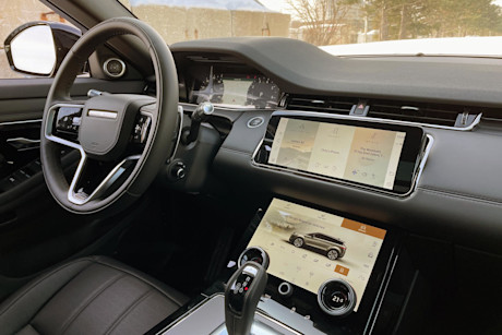 Editorial 2022 land rover range rover evoque p250 bronze collection 27 ct