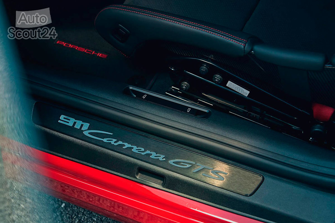 Porsche-911_Carrera_GTS-2022-1280-14.jpg