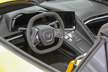 Editorial 2021 chevrolet corvette stingray 3lt convertible 30 dw