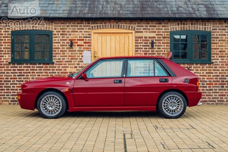 Lancia-Delta-Integrale-4.jpg