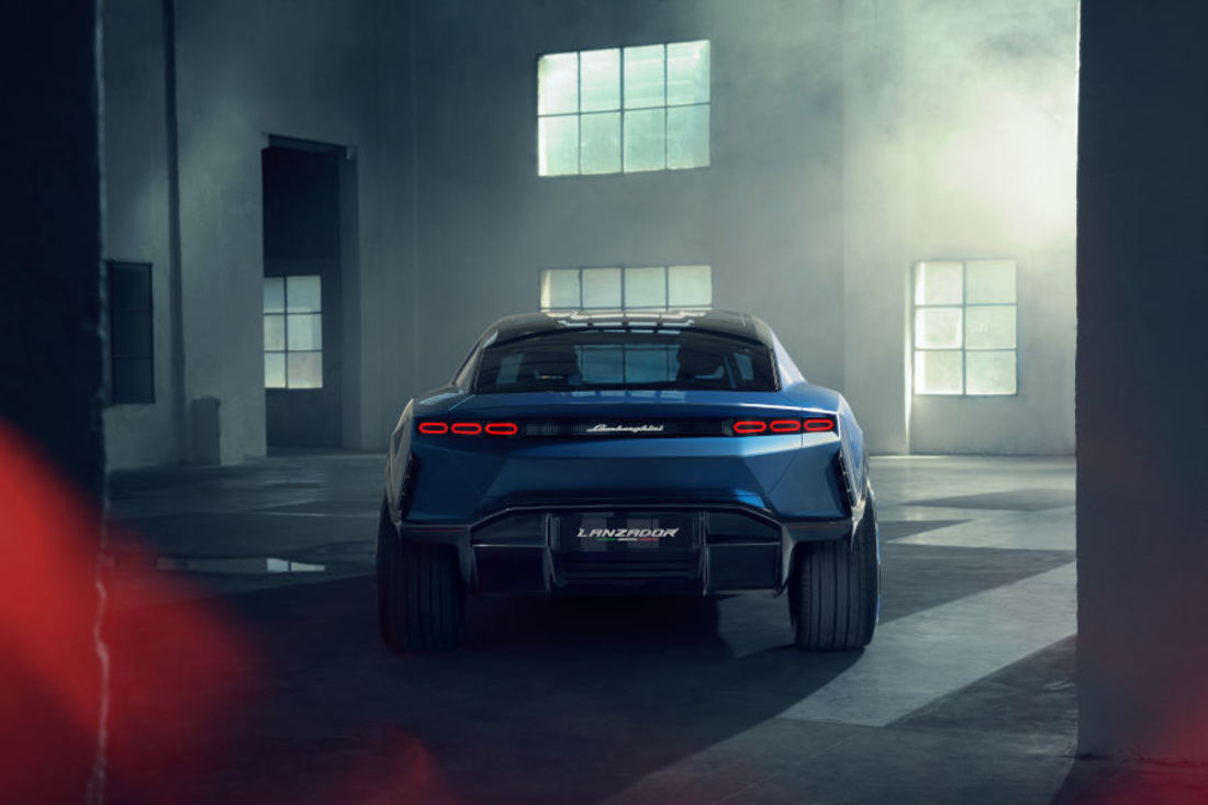 Lamborghini-Lanzador-coche-electrico (12).jpg