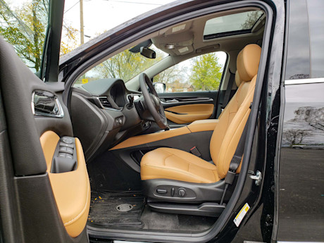 Editorial 2020 buick enclave essence 10 sw