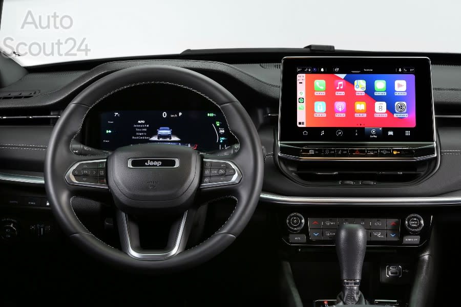 9.NewJeep®CompassS4xe (2).jpg