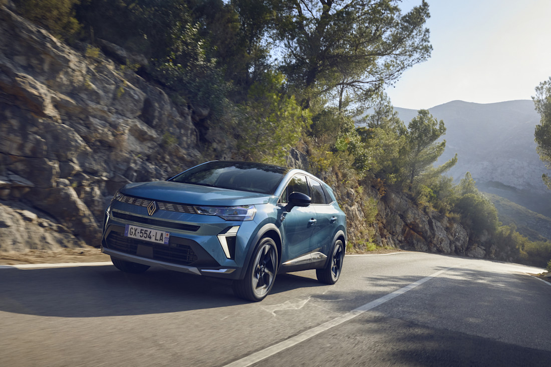 mitsubishi-kopieert-weer-twee-renaults-hebben-ze-de-juiste-uitgekozen-2024-02.jpg
