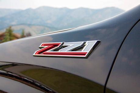 Editorial 2019 chevrolet silverado z71 09 lw