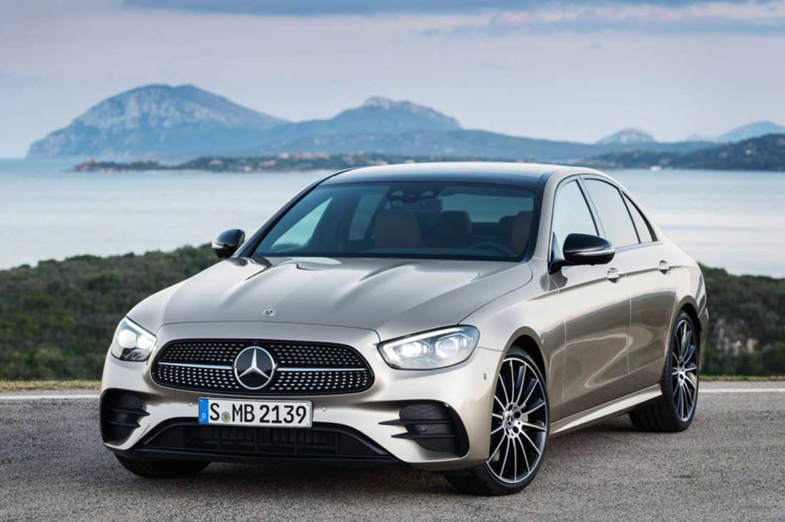 Mercedes-Benz-E-Class-2021-1280-03.jpg