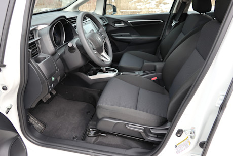 Editorial honda fit lx cvt 2019 18