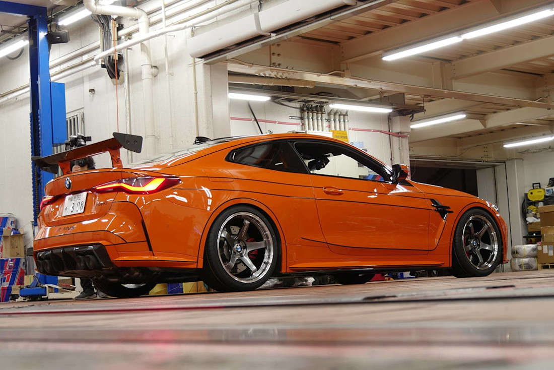 BMW M4 Tokyo Tunning (2).jpg