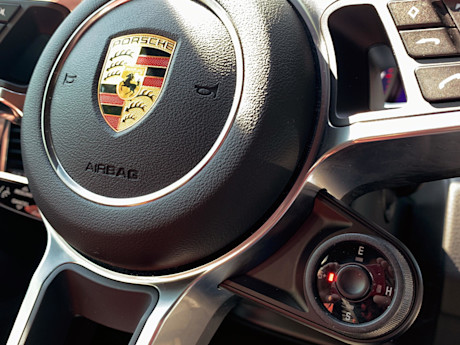 Editorial 2022 porsche cayenne e hybrid coupe 18 mg