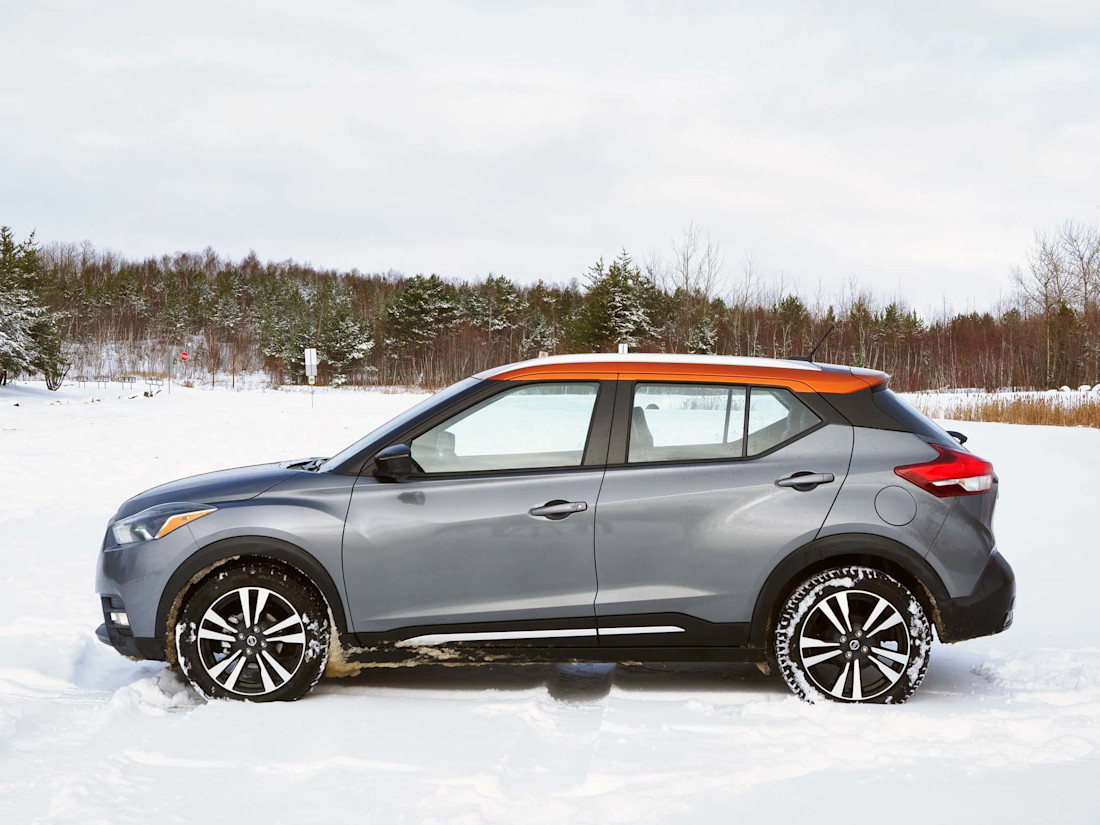 Editorial 2019 nissan kicks sr 04 jp