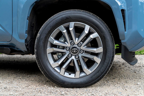 Editorial 2025 toyota 4runner limited 240409 07 toyota