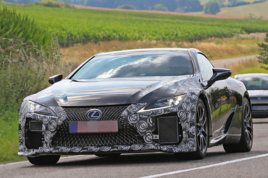 LEXUS LC F.jpg